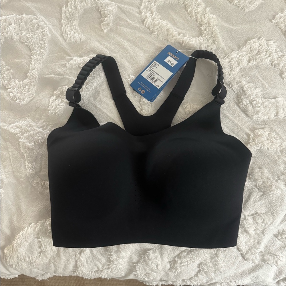 NWT Brooks run bra brand new never been worn 34 E
